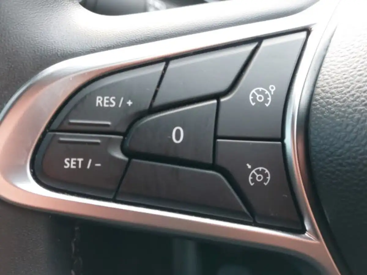 2024-renault-captur-10-tce-techno-big-12