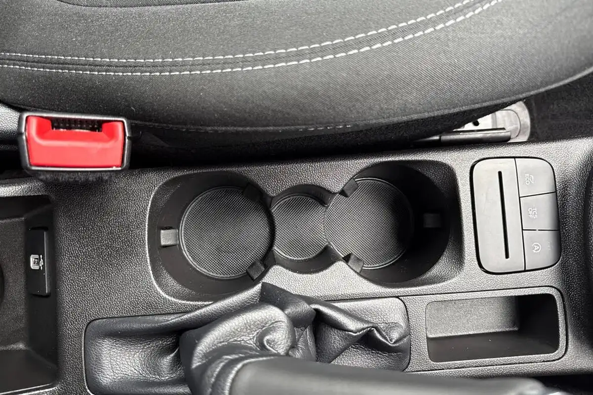 2019-ford-fiesta-10t-zetec-5d-big-56