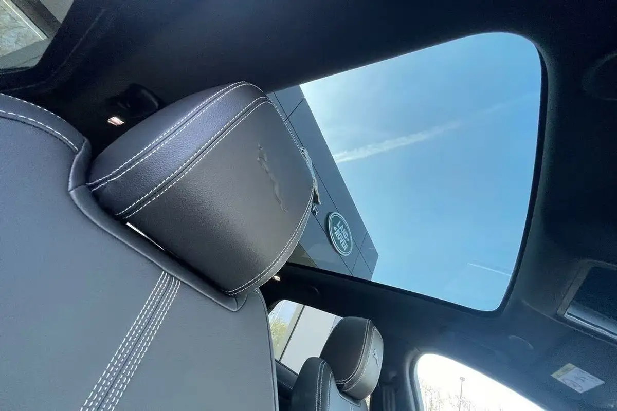 2022-jaguar-f-pace-20-d200-r-dynamic-black-big-33