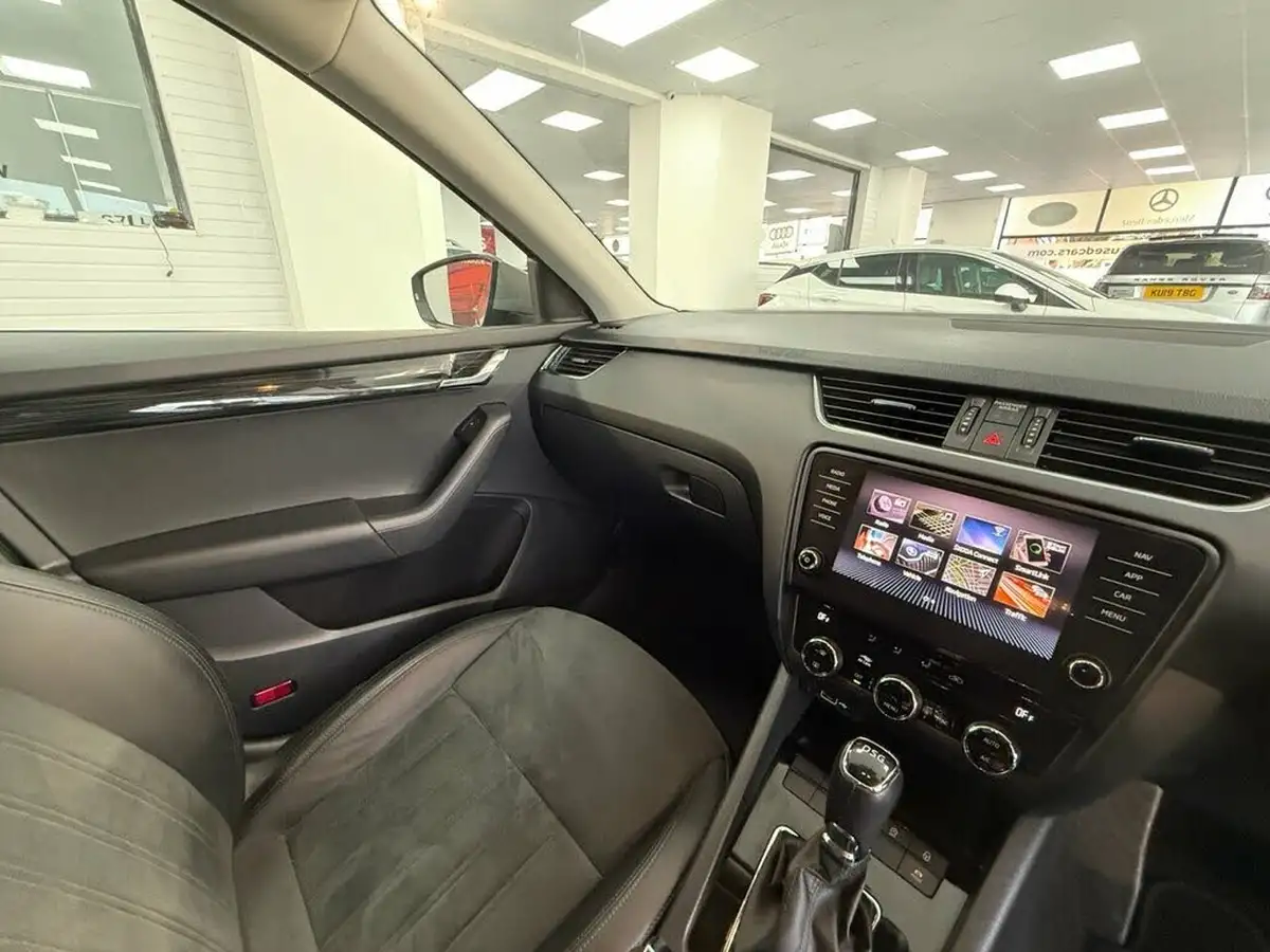 2019-skoda-octavia-15-tsi-se-l-hatchback-dsg-big-43