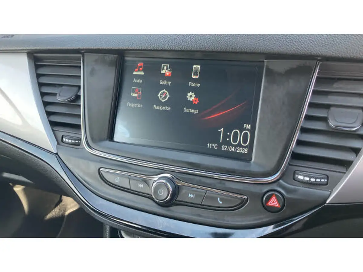 2021-vauxhall-astra-12-turbo-sri-nav-145ps-hatchback-big-24