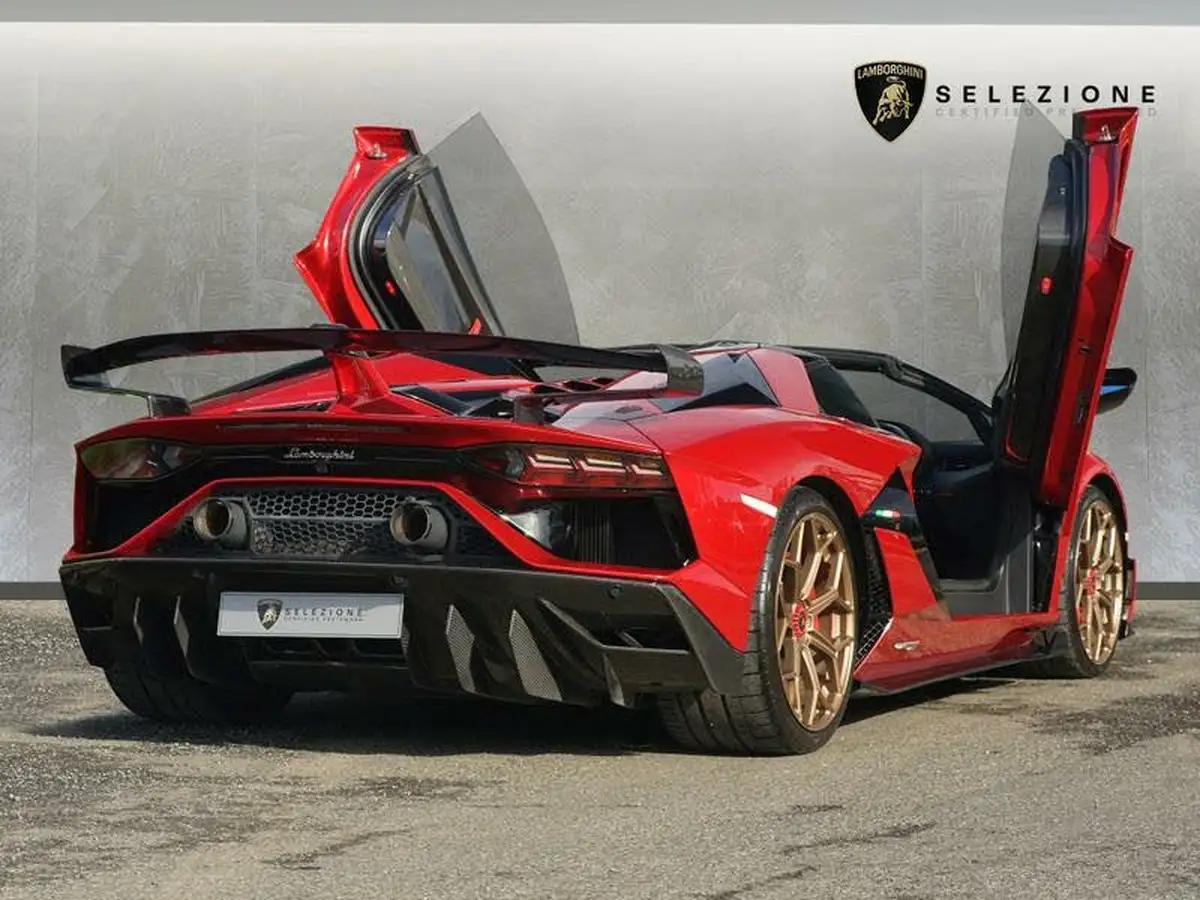 2021-lamborghini-aventador-65-svj-roadster-big-10