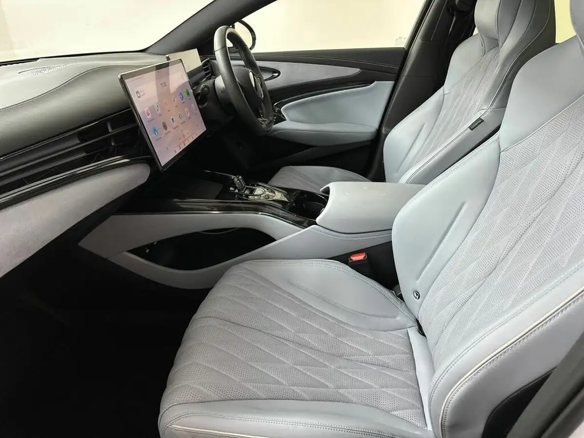2023-byd-seal-e-design-big-12