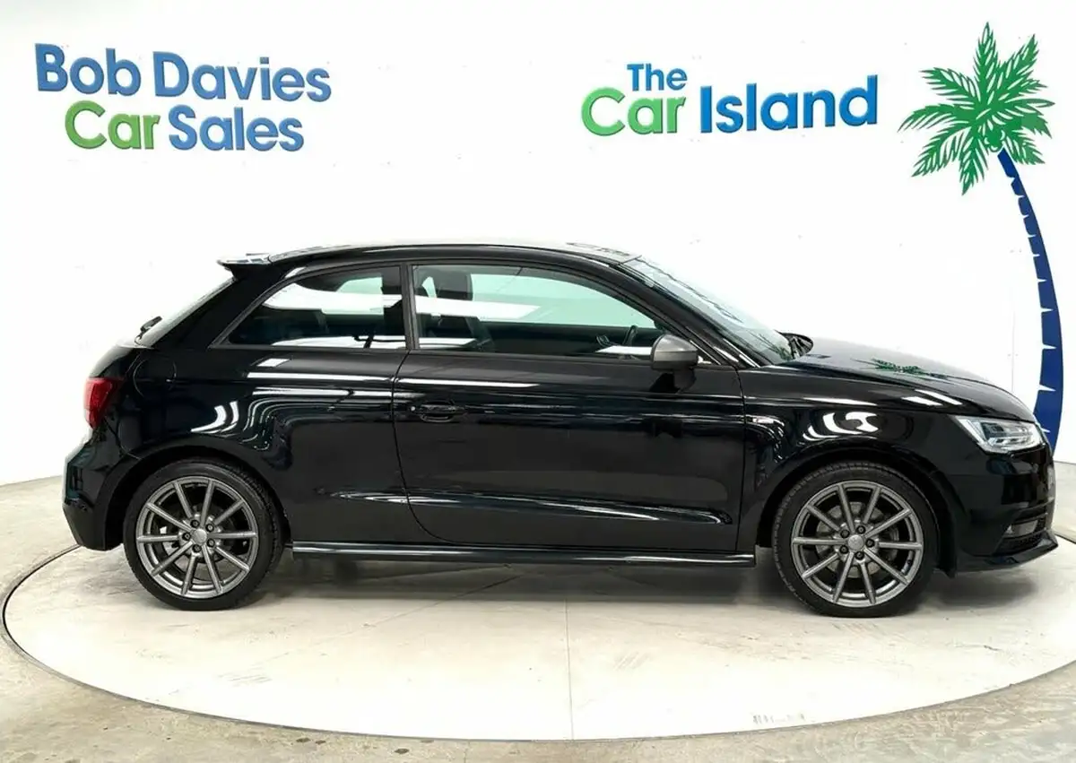 2017-audi-a1-14-tfsi-s-line-125ps-hatchback-3d-tronic-big-9