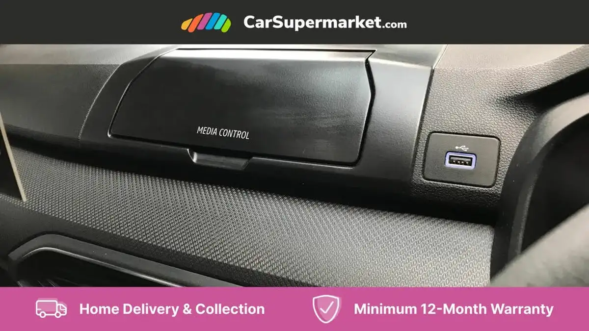 2021-dacia-sandero-10-sce-essential-big-21