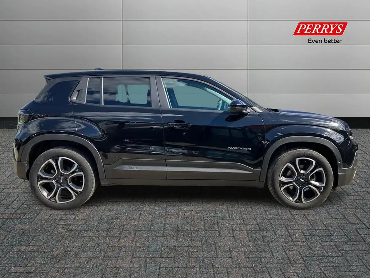 2024-jeep-avenger-e-summit-big-2