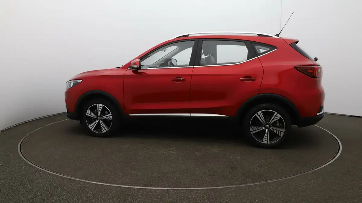 2020-mg-zs-suv-e-exclusive-ev-big-50