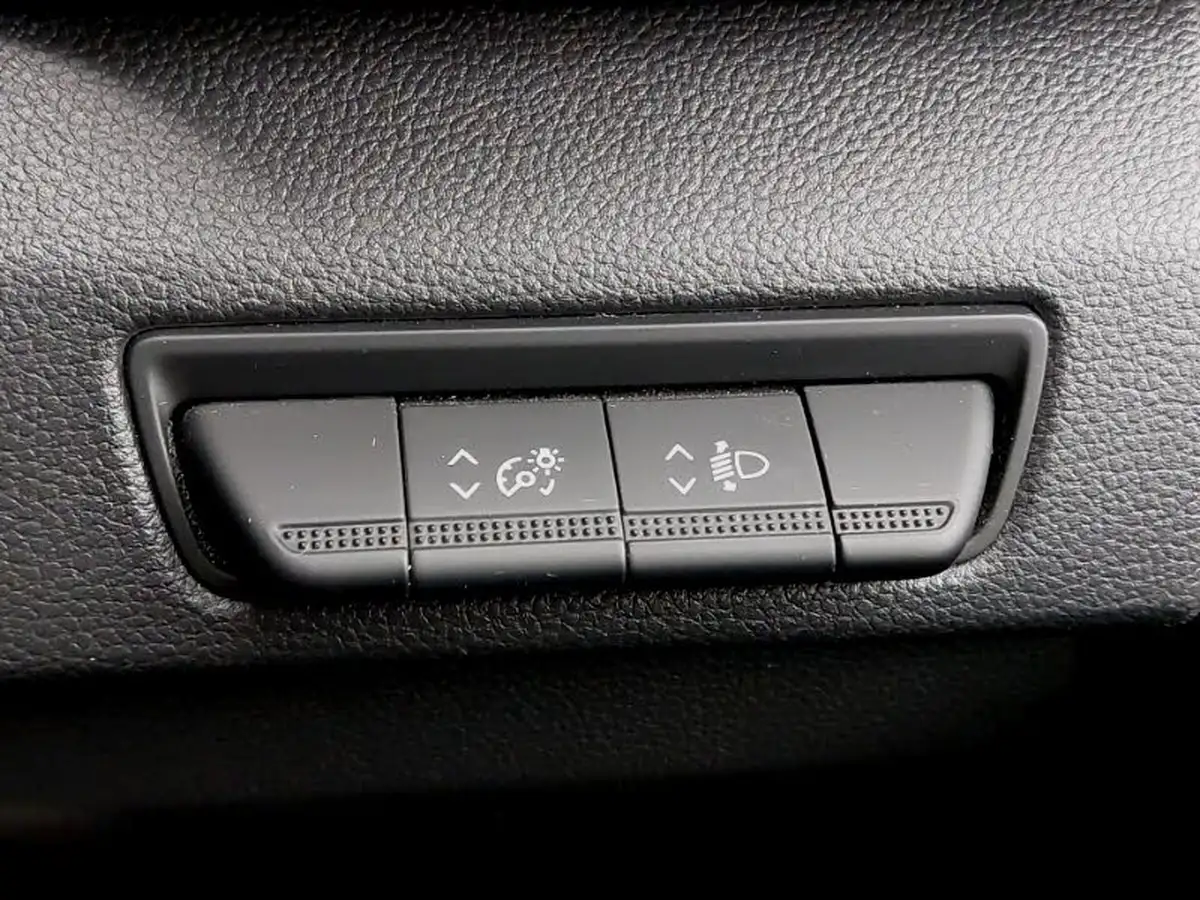 2023-renault-trafic-20dci-ll30-130-advance-eu6d-panel-big-17