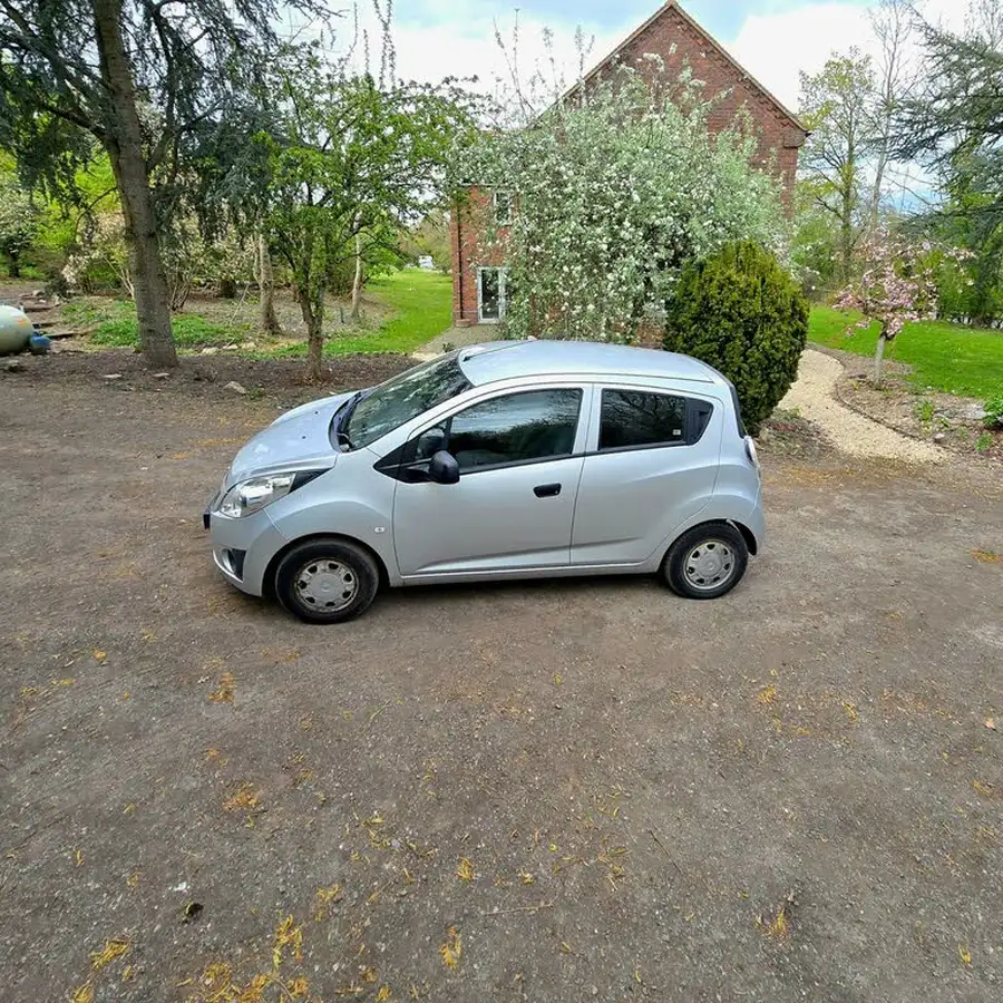 2012-chevrolet-spark-10-big-39