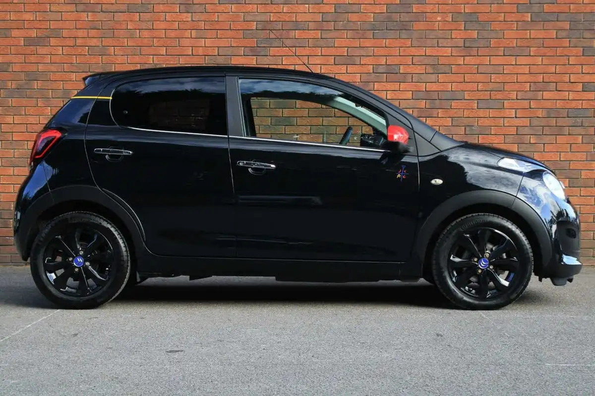 2021-citroen-c1-10-vti-jcc-big-1
