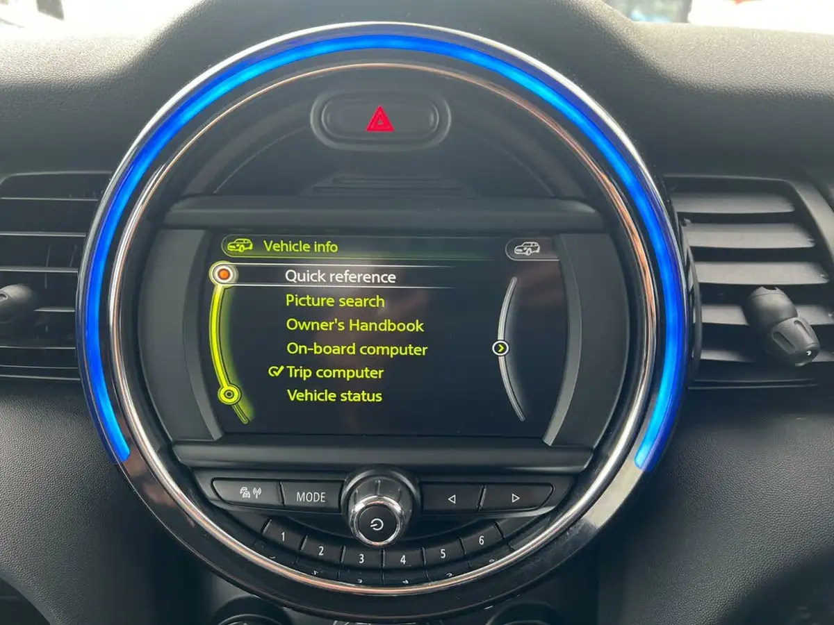 2016-mini-cooper-15-cooper-ss-hatchback-3d-big-23