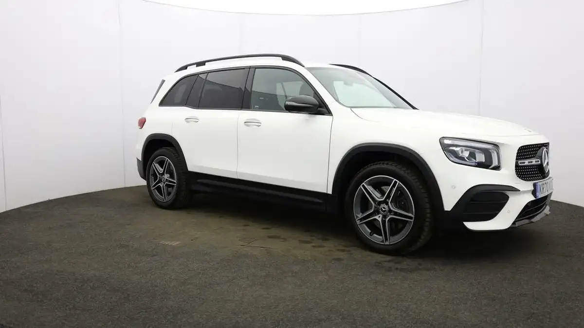 2020-mercedes-benz-glb-class-20d-glb220d-amg-line-premium-5-big-0