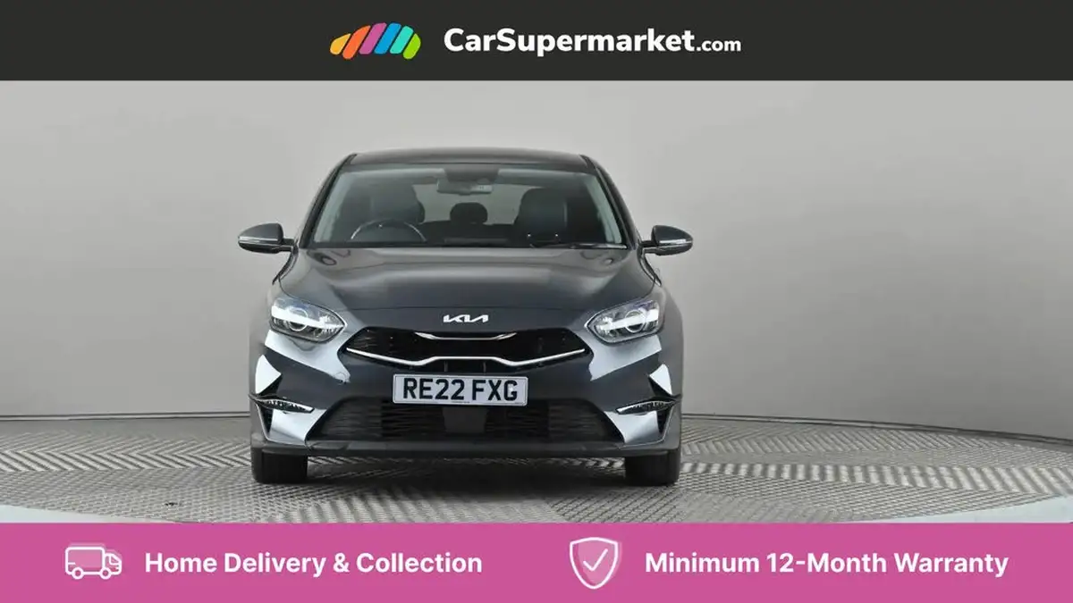 2022-kia-ceed-15-t-gdi-3-hatchback-big-1