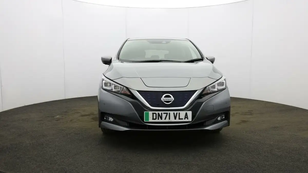 2021-nissan-leaf-e-tekna-big-34