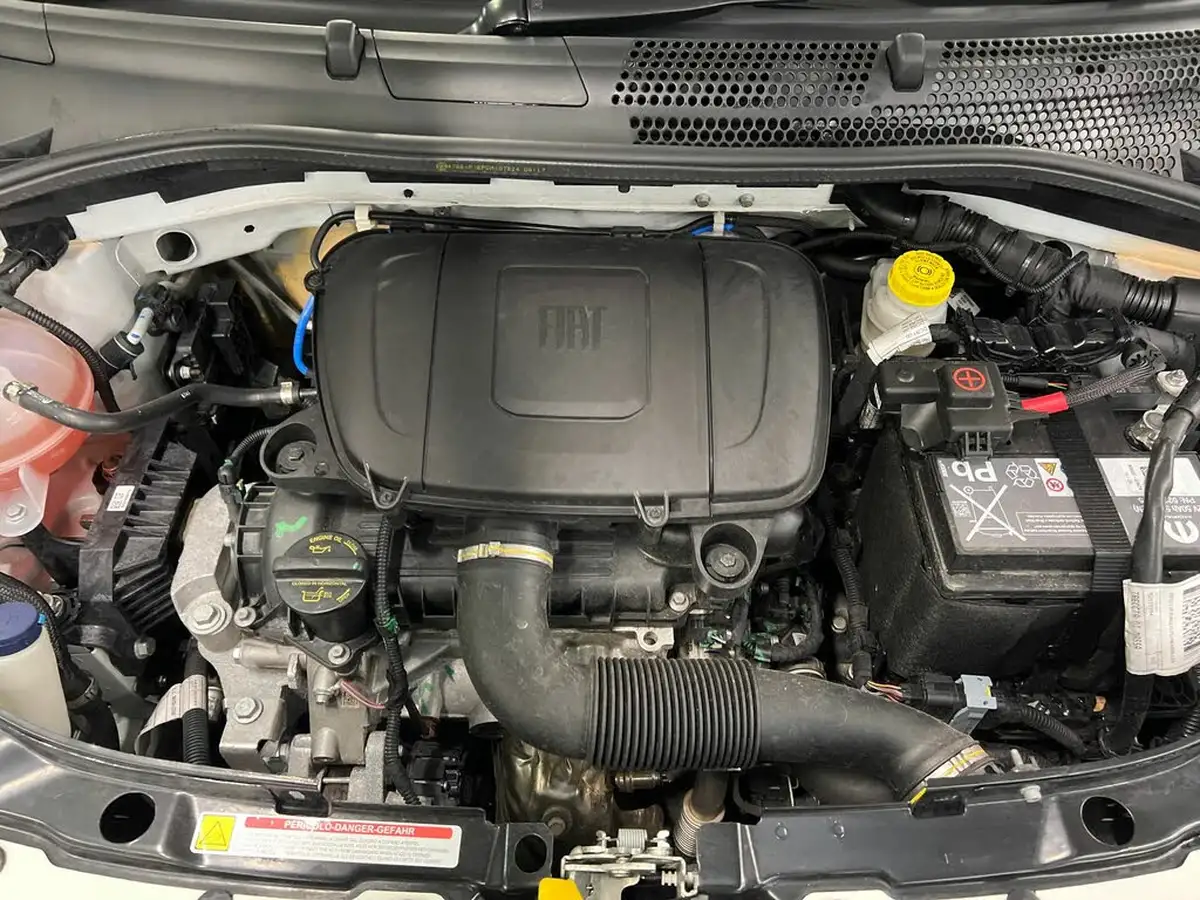 2024-fiat-500-10-top-big-27