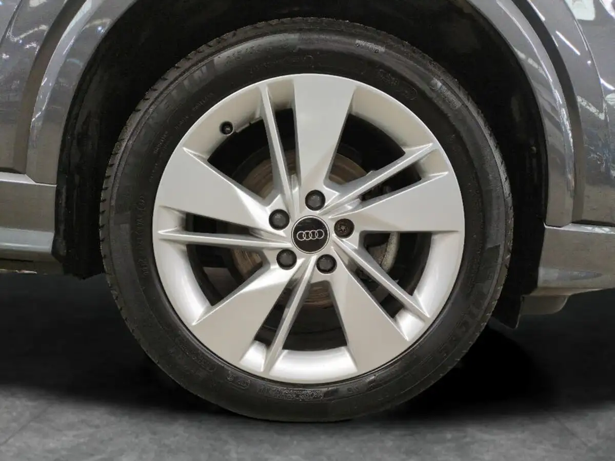 2023-audi-q2-15-35-tfsi-s-line-tronic-big-22