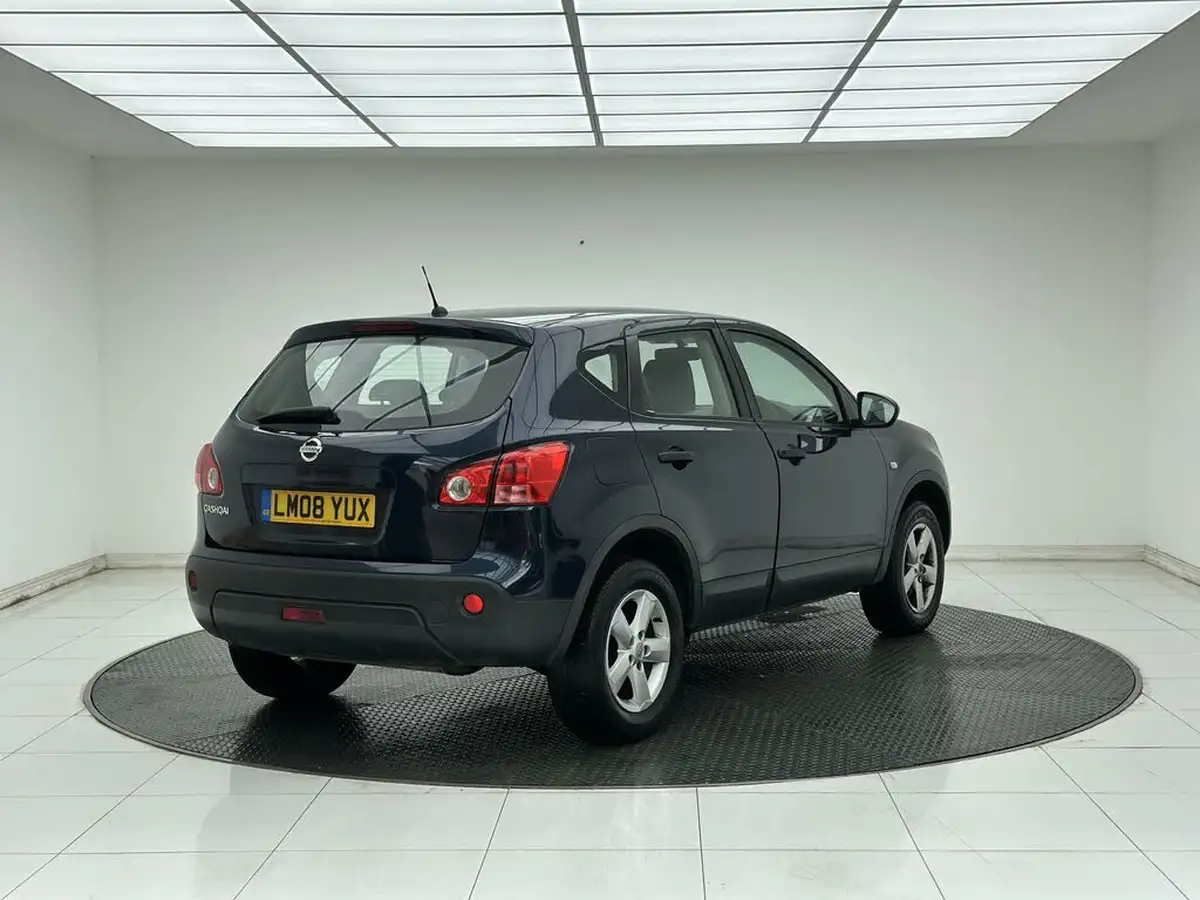 2008-nissan-qashqai-16-visia-big-5