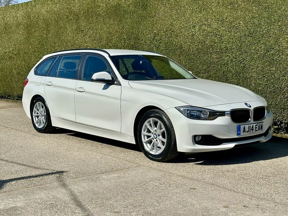 2014-bmw-3-series-20td-320d-efficientdynamics-business-touring-5d-auto-big-1