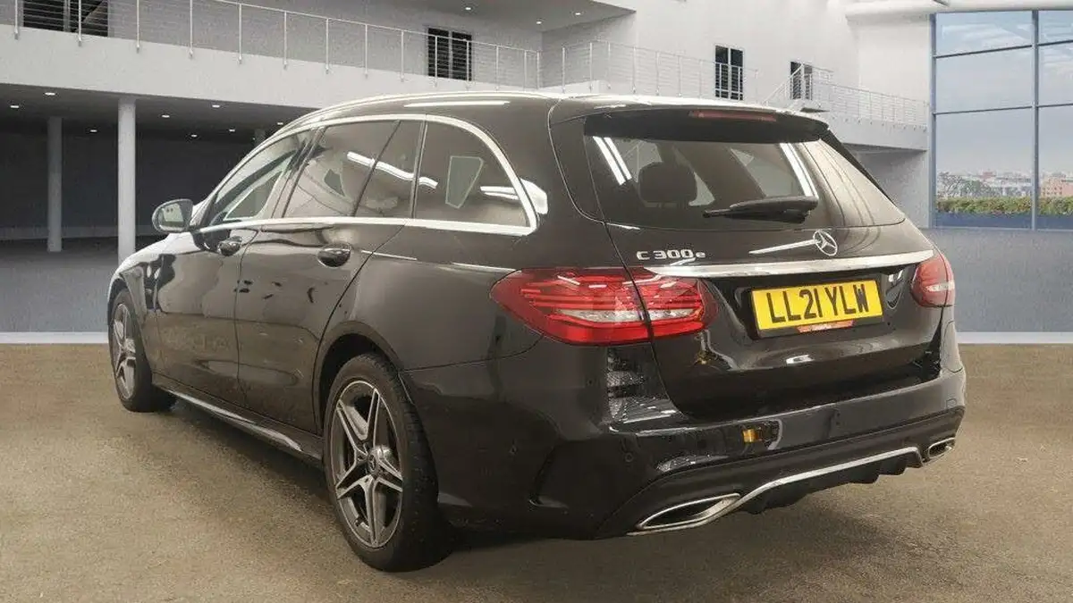 2021-mercedes-benz-c-class-20-c300e-amg-line-edition-estate-5d-big-2