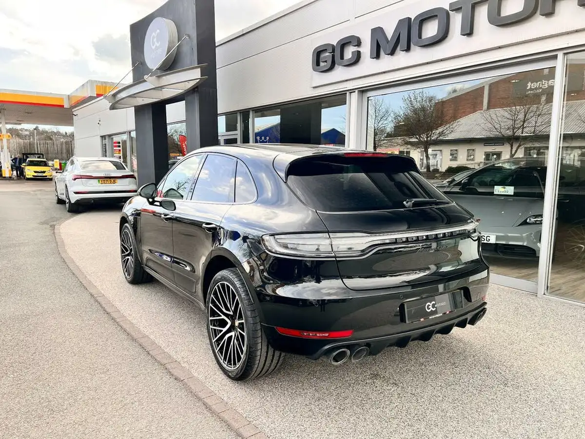 2020-porsche-macan-29-v6-gts-big-7