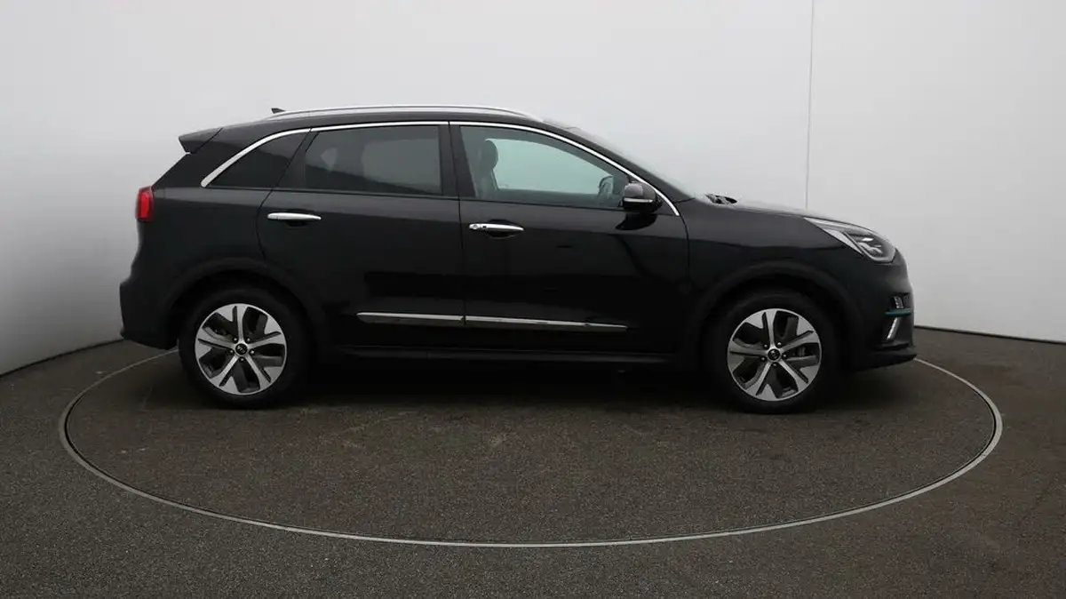 2021-kia-e-niro-ev-4-big-45