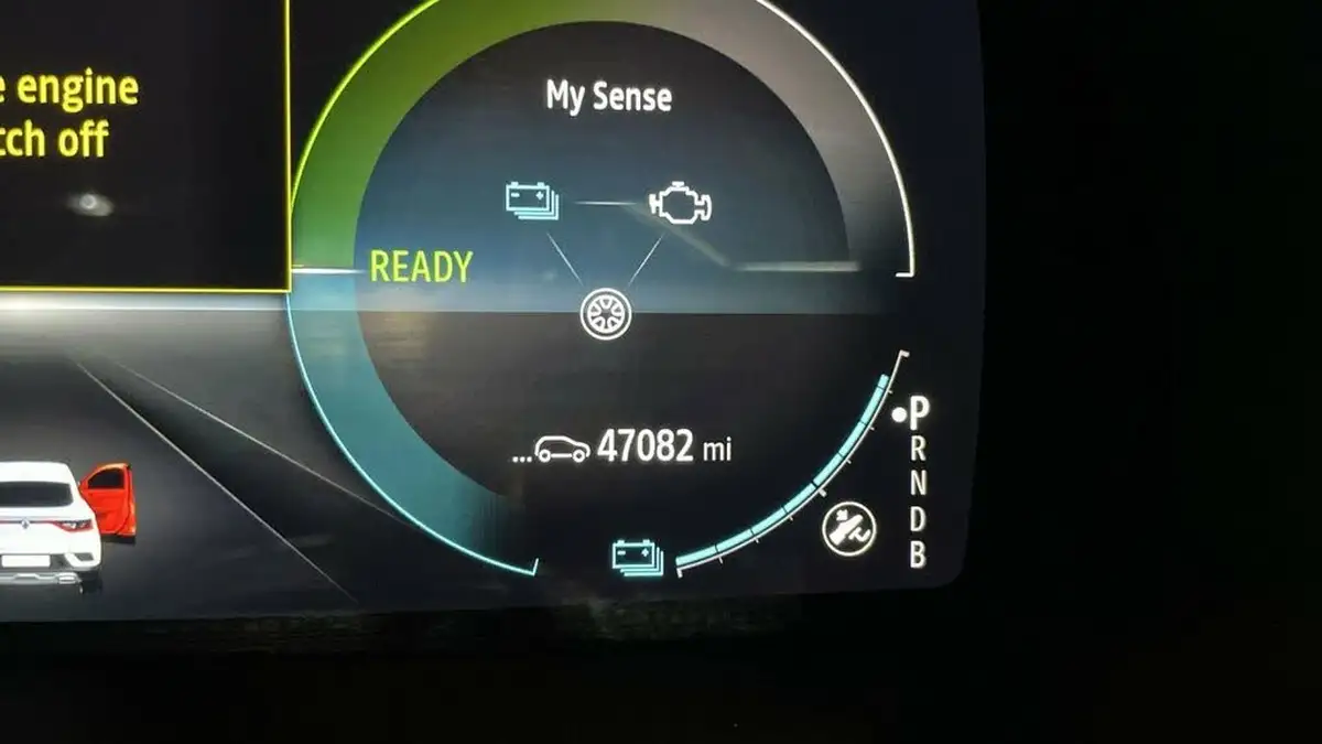 2023-renault-arkana-16-rs-line-big-25