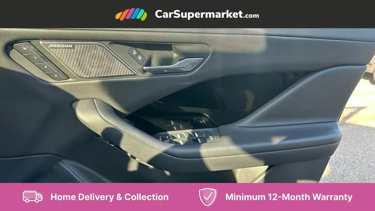 2022-jaguar-i-pace-ev400-black-big-20