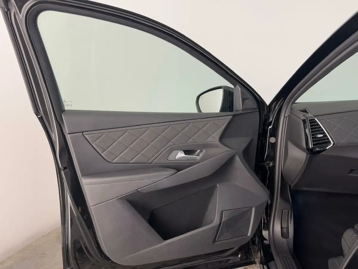 2021-ds-ds-7-crossback-e-tense-prestige-300ps-4x4-5d-big-7