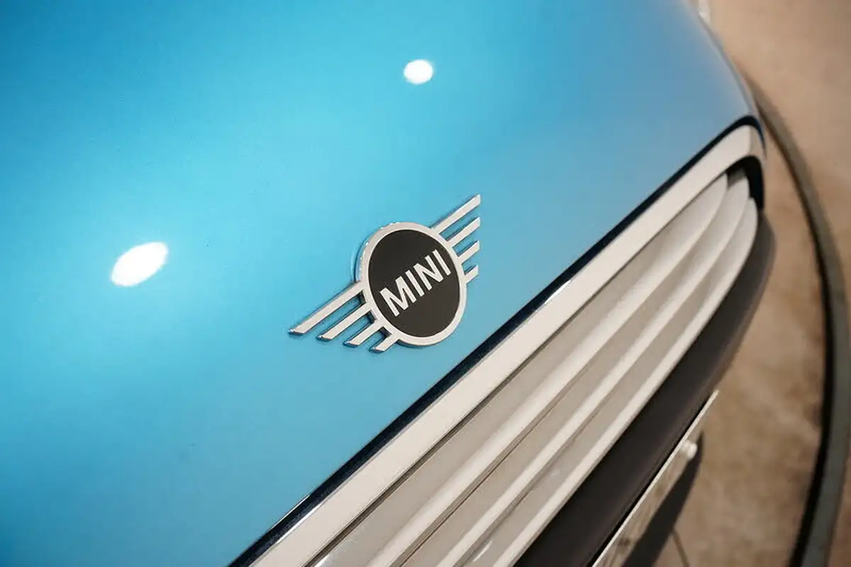 2019-mini-cooper-15-cooper-exclusive-134bhp-hatchback-5d-big-15