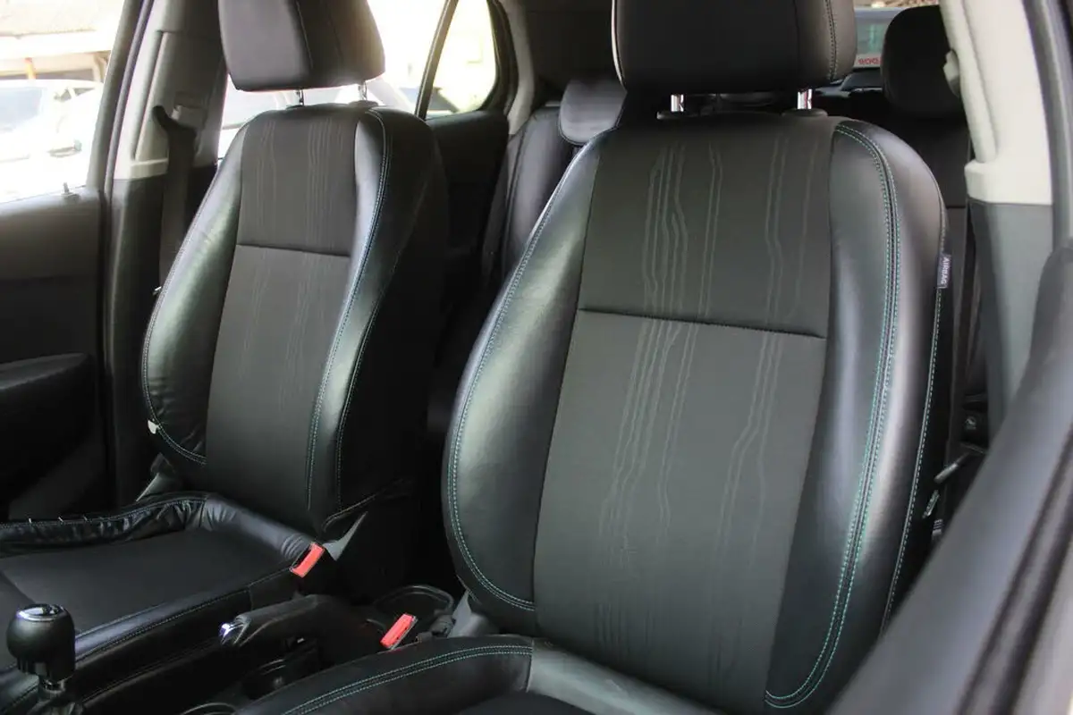 2013-chevrolet-trax-14-lt-big-27