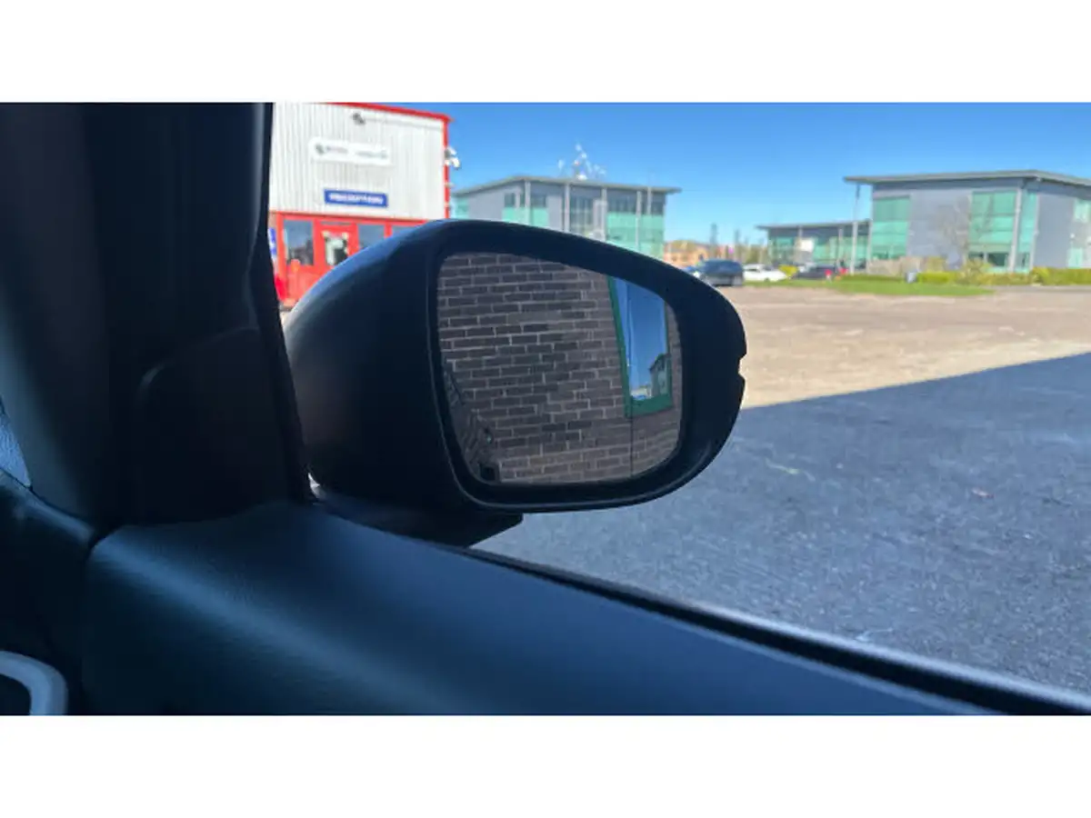 2022-honda-jazz-15-i-mmd-sr-109ps-big-41