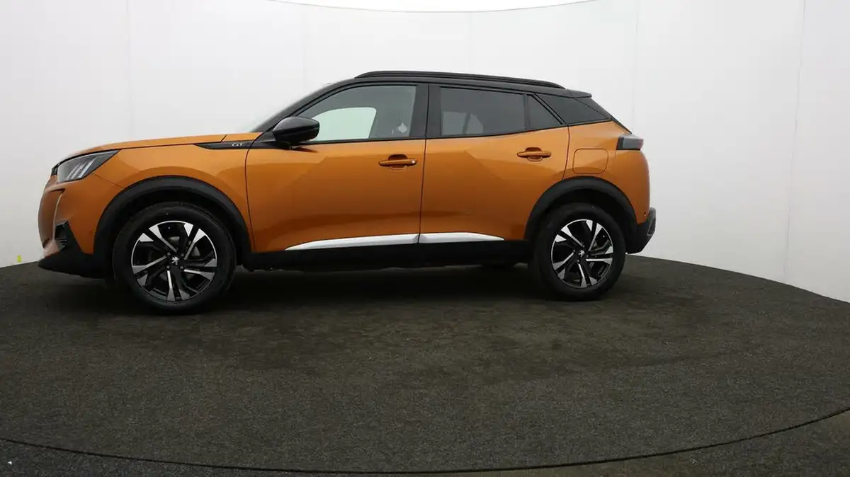 2021-peugeot-2008-suv-12-puretech-gt-big-58