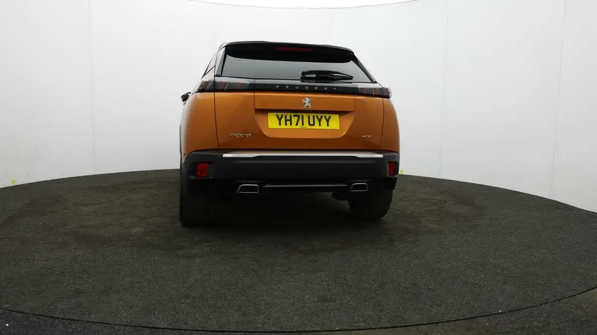 2021-peugeot-2008-suv-12-puretech-gt-big-34