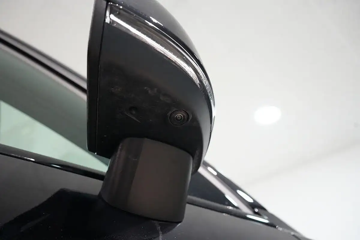 2023-volvo-c40-e-twin-recharge-ultimate-big-14