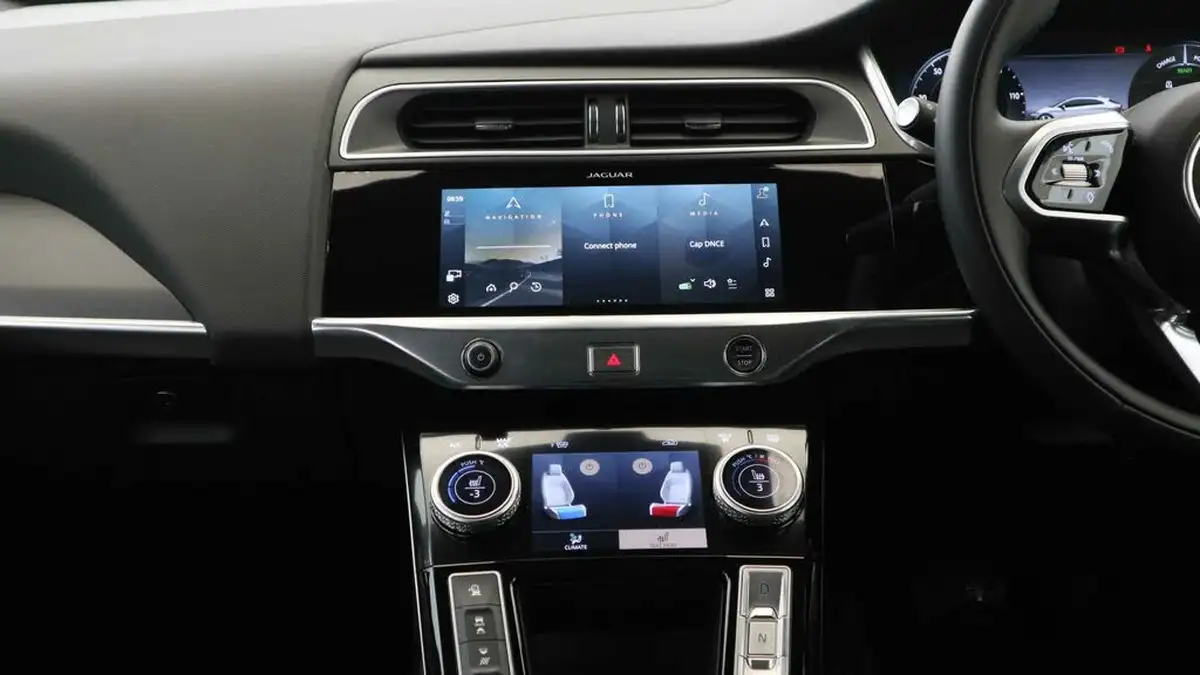2024-jaguar-i-pace-ev400-400-sport-big-13