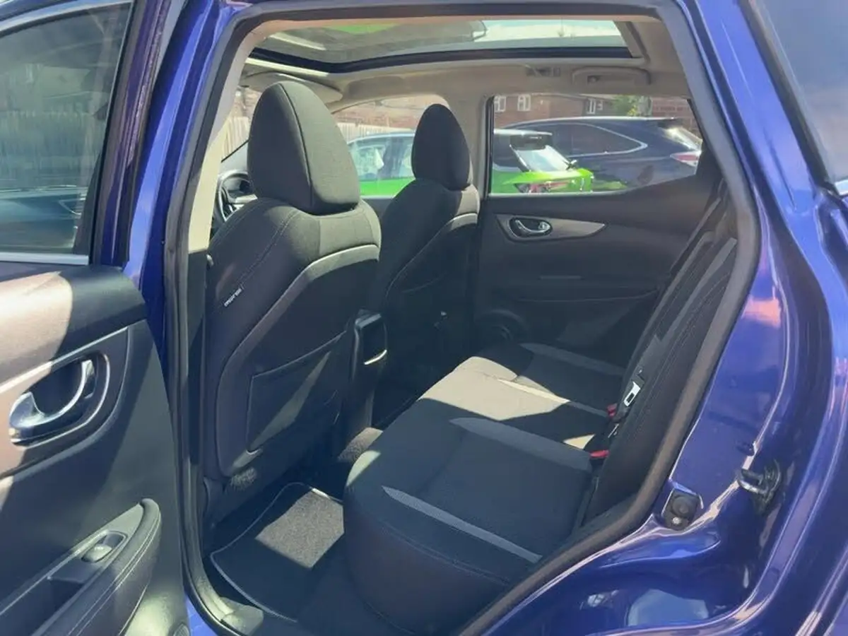 2018-nissan-qashqai-12-dig-t-n-connecta-big-20