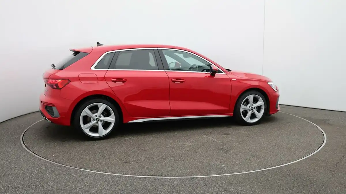 2022-audi-a3-10-30-tfsi-s-line-sportback-5d-big-43