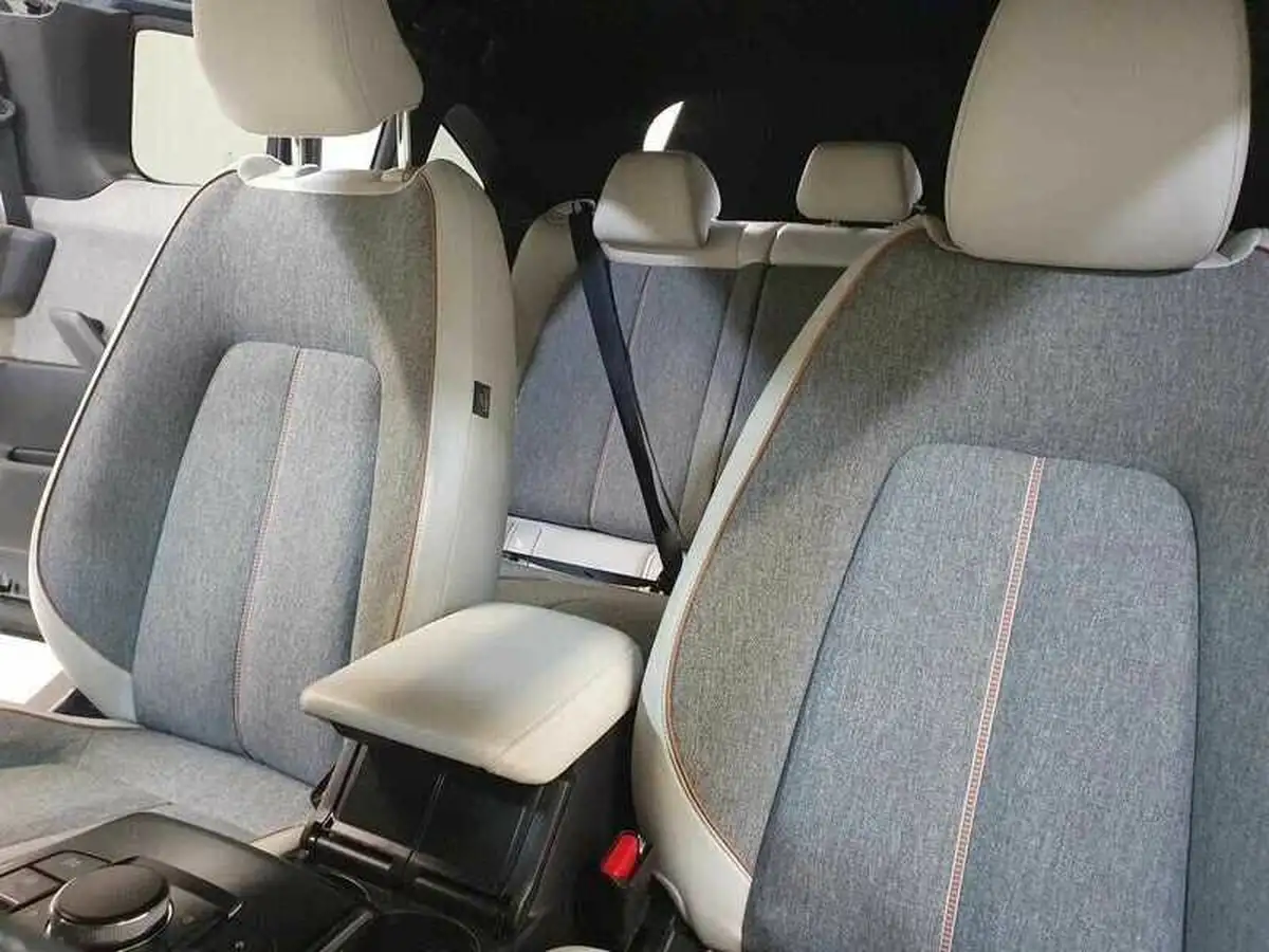 2021-mazda-mx-30-e-first-edition-big-19