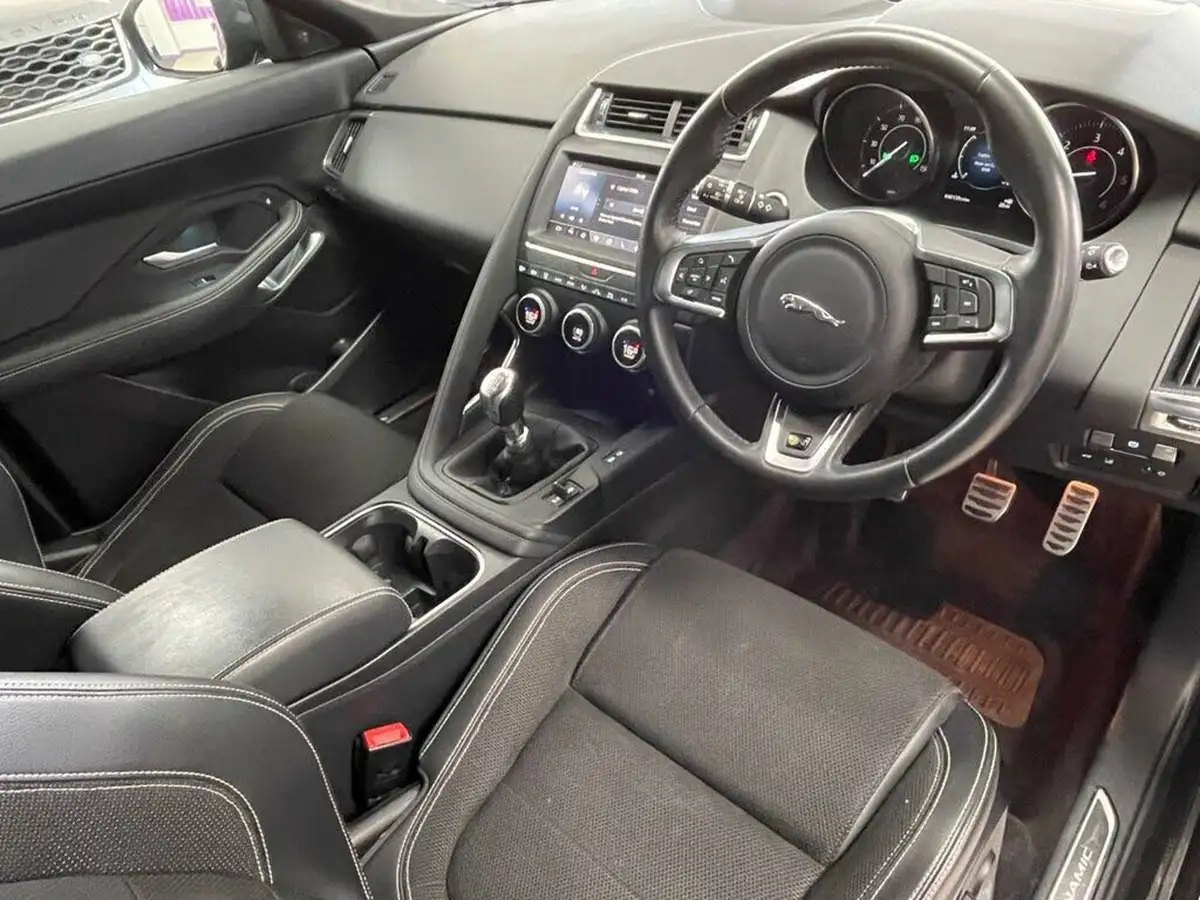 2019-jaguar-e-pace-20-i4d-r-dynamic-150ps-big-17