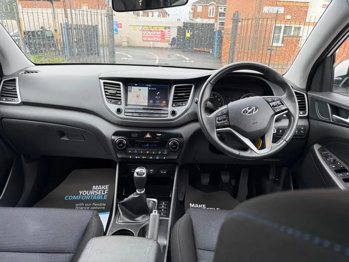2018-hyundai-tucson-16-gdi-blue-drive-se-nav-big-9