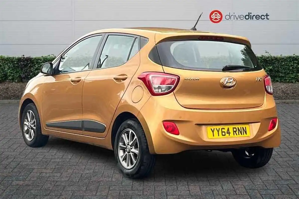 2014-hyundai-i10-10-premium-big-4