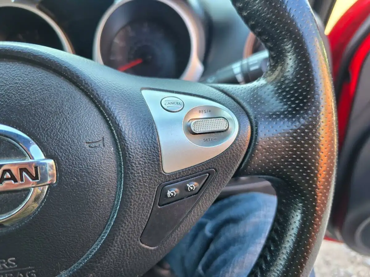 2016-nissan-juke-16-n-connecta-big-33