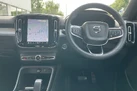 2022-volvo-xc40-20-b3-plus-small-32