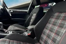 2016-volkswagen-golf-20-tsi-gti-220ps-hatchback-5d-dsg-small-15