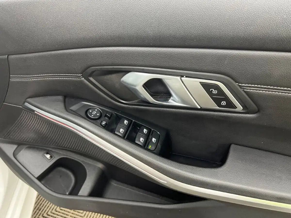 2021-bmw-3-series-20-330e-m-sport-tech-packpro-pack-saloon-4d-big-13