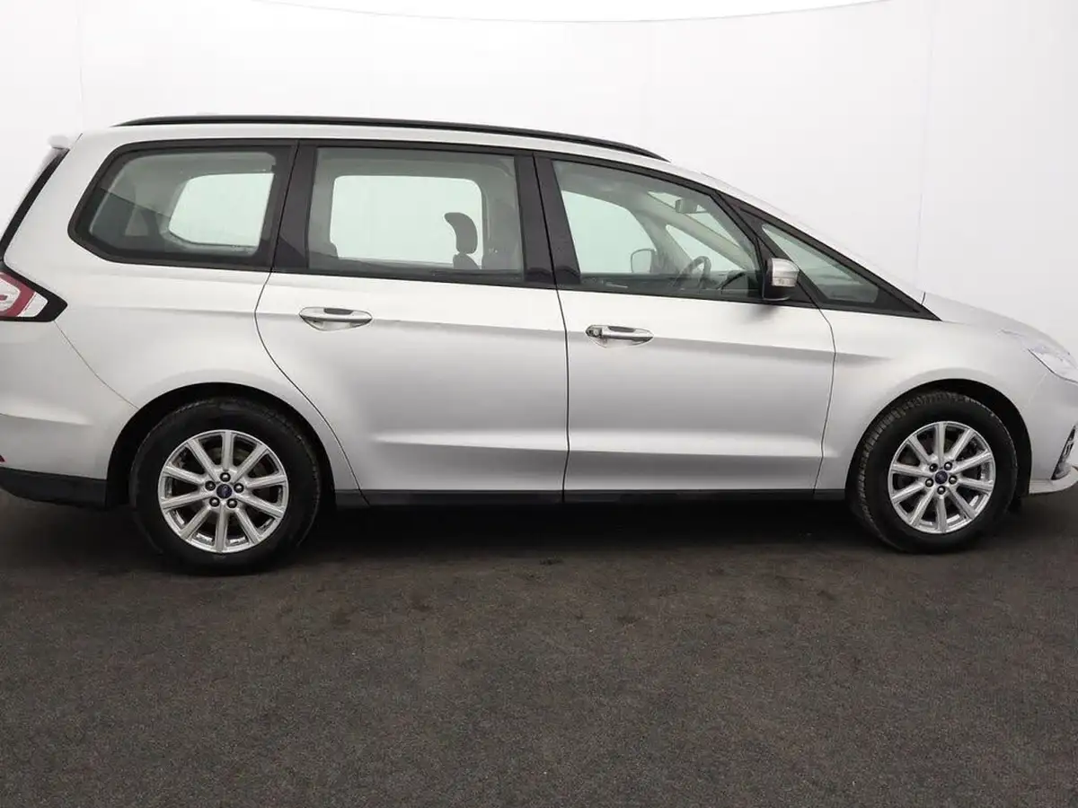 2020-ford-galaxy-20-zetec-big-10