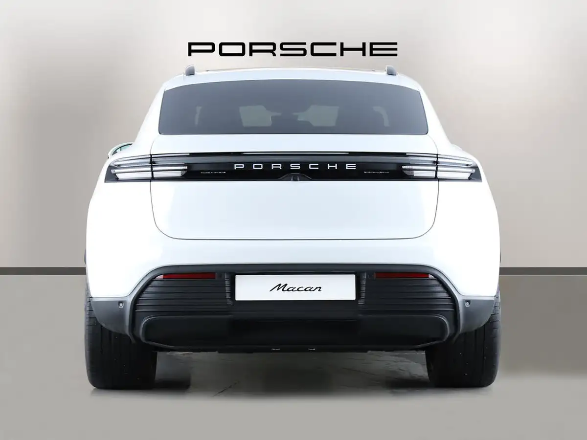 2025-porsche-macan-e-4s-electric-big-6