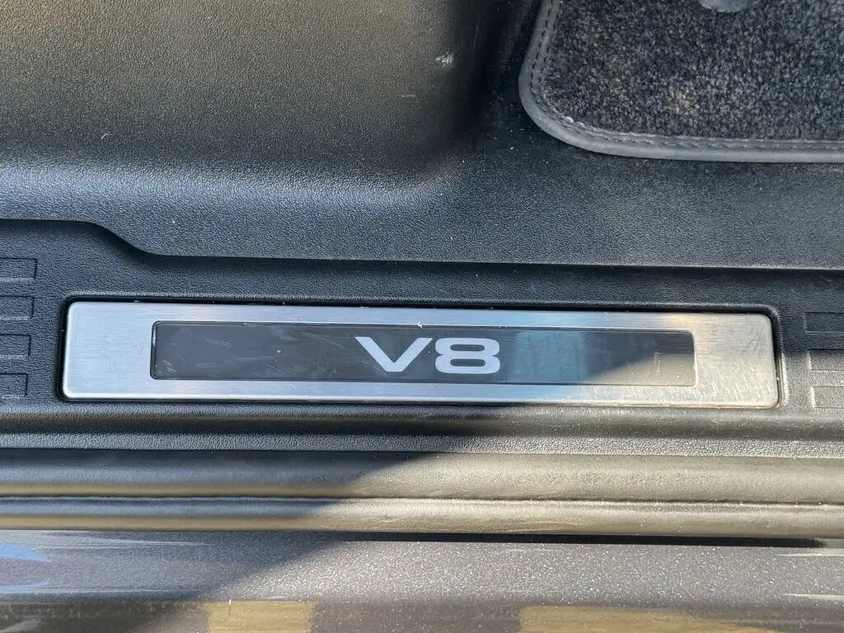 2022-land-rover-90-defender-50-p525-v8-carpathian-edition-big-35