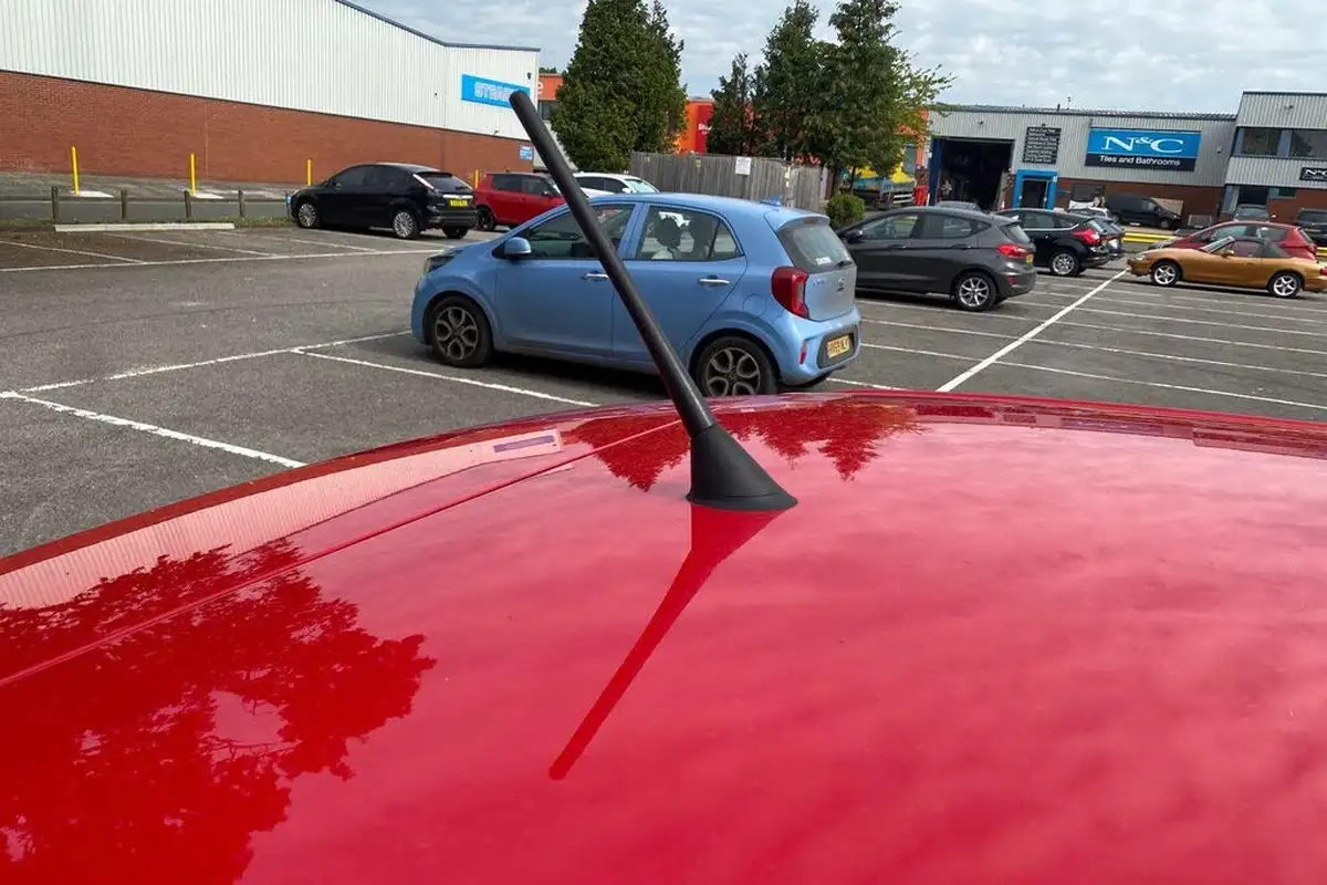 2018-volkswagen-up-10-move-up-5d-big-58