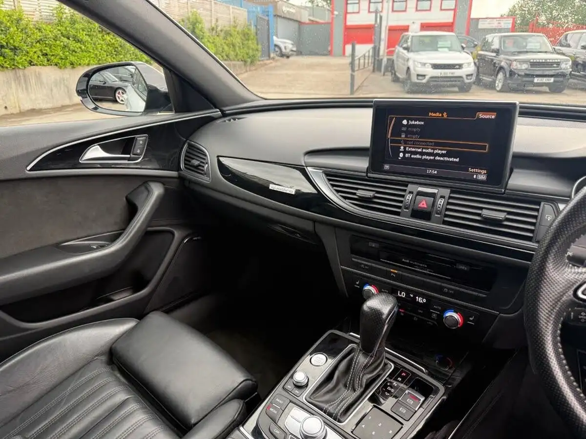2018-audi-a6-avant-20-tfsi-black-edition-big-37
